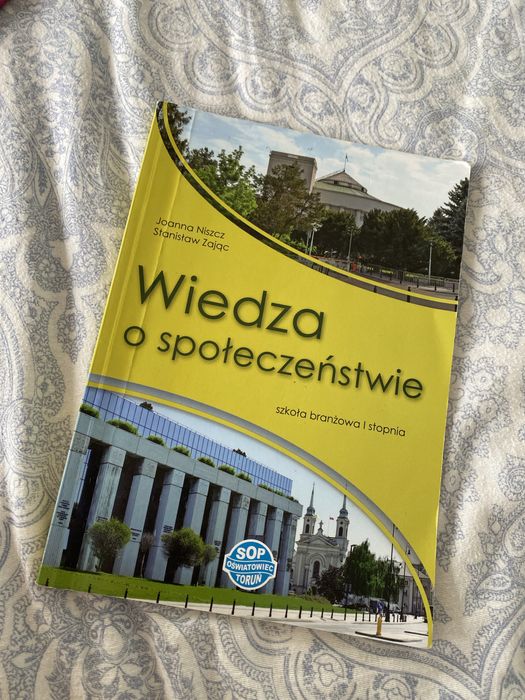 Podrecznik wiedza o spoleczenstwie