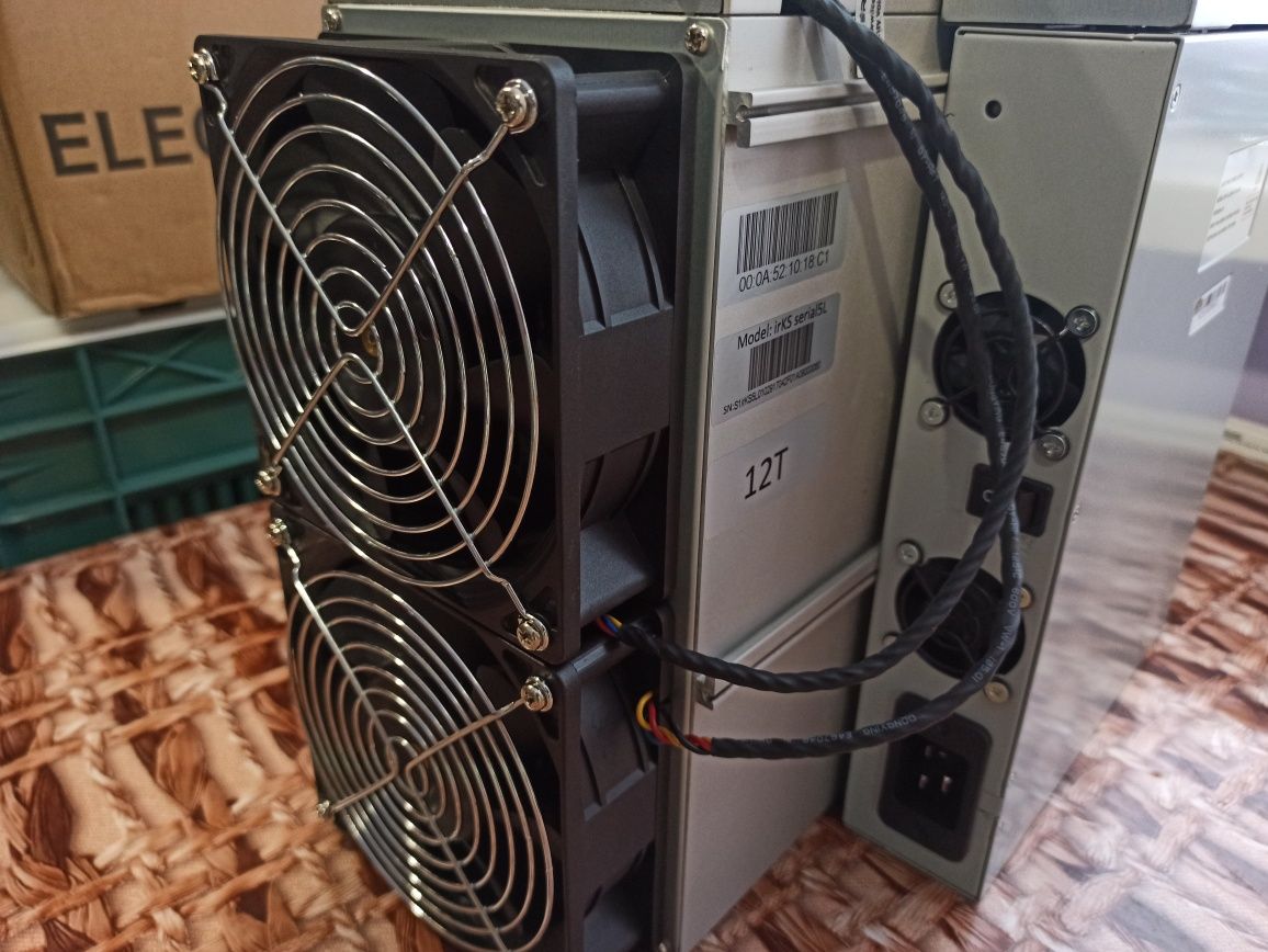 Asic-майнер IceRiver KAS KS5L 12 Th/s 3400 Вт kHeavyHash (KS5L 12Th)