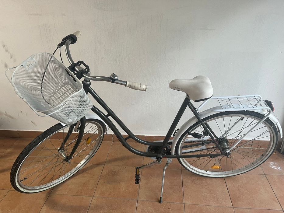 Rower damski miejski z koszykiem
