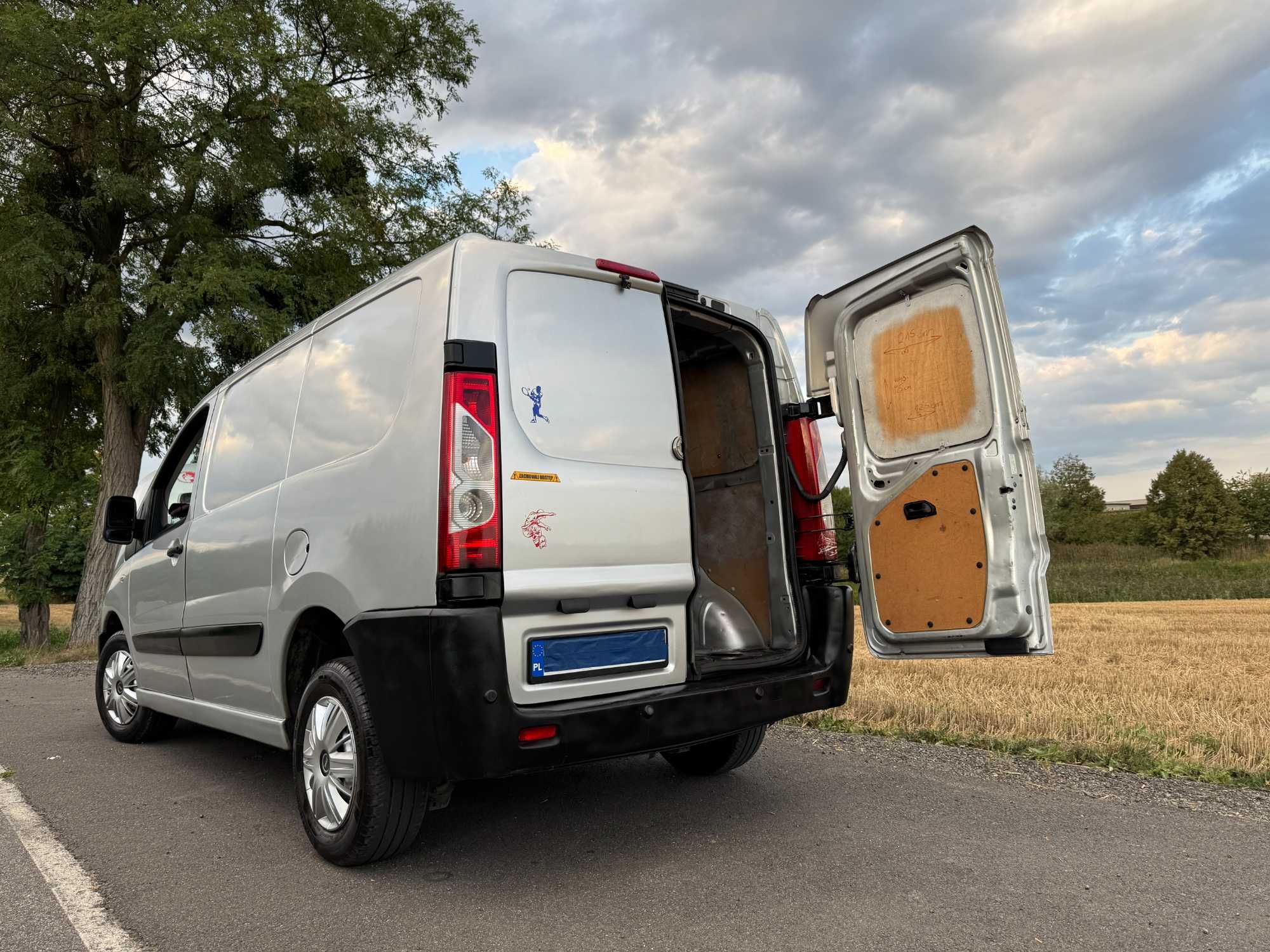 PEUGOT Expert II 1,6 HDI 2013 r. Priv* z Domu Tylko > UMOWA*