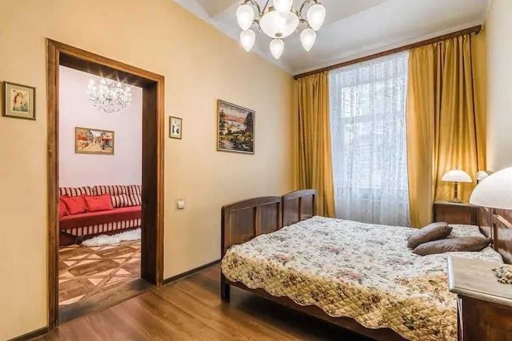 Оренда 2к квартири в Центрі на вул. Котляревського