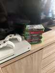 Xbox one s z grami