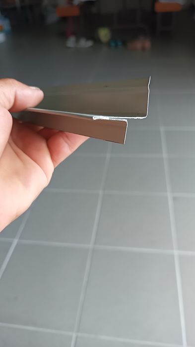 Perfis para tectos Pladur