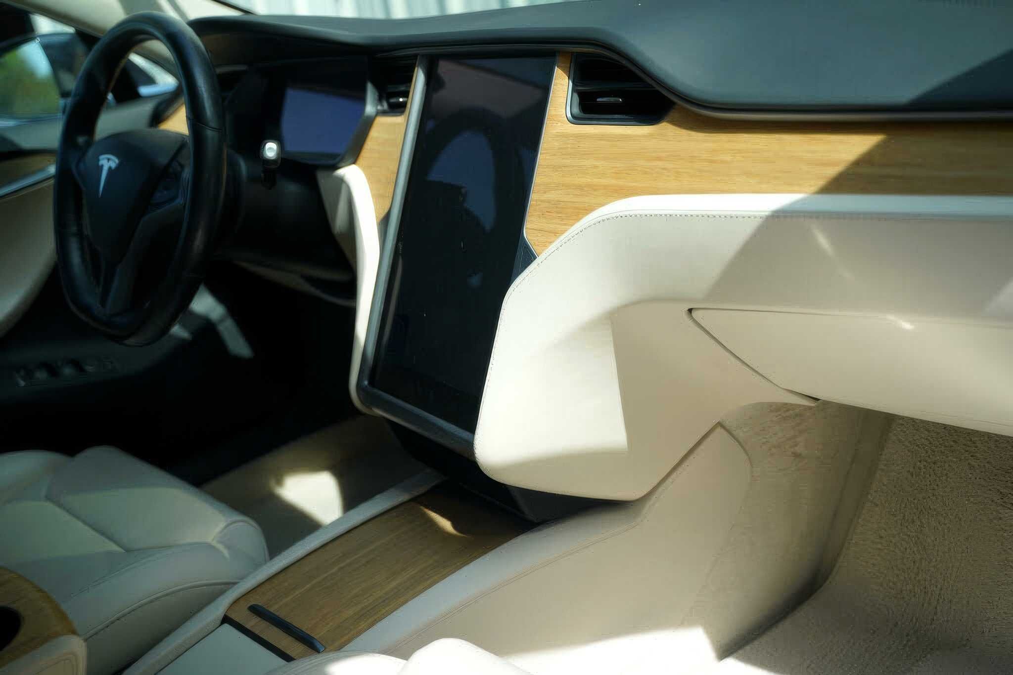 2018 Tesla Model S 75D