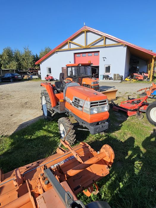 Traktorek ogrodniczy Japoński Kubota GL-23 Tur 4x4