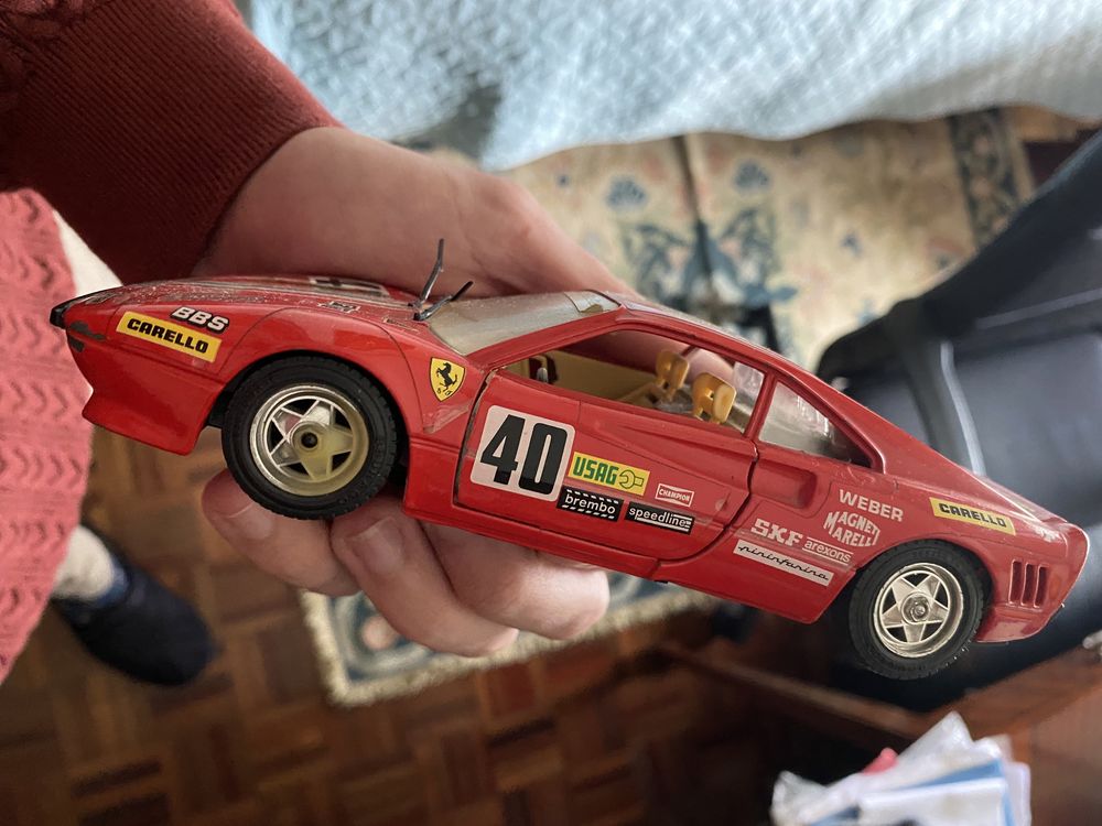 Brinquedo de colecao vintage Ferrari