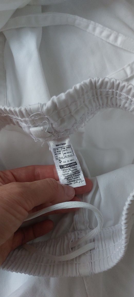 Kimono na karate r. 140