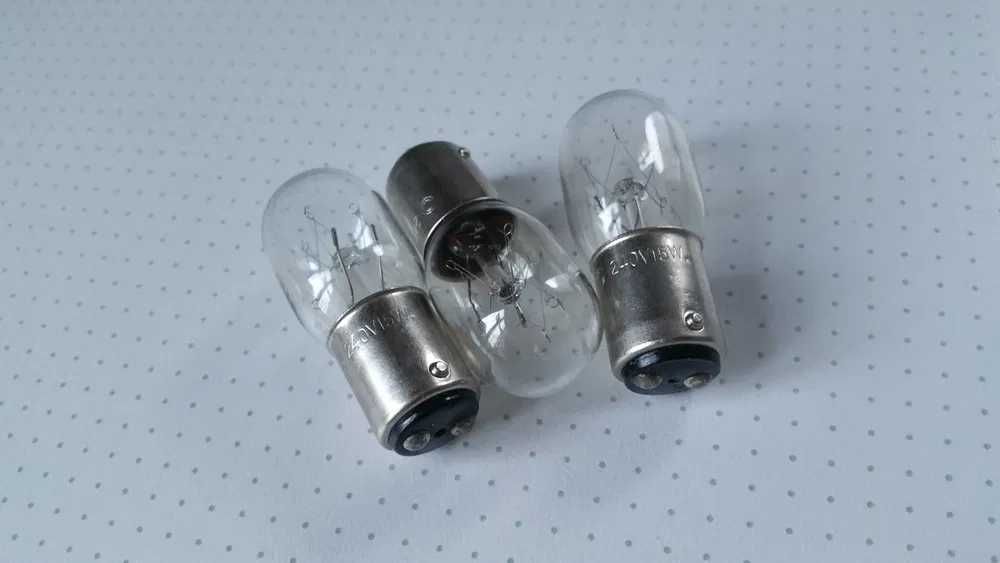 Двухконтактная лампочка для швейной машинки Цена за 2