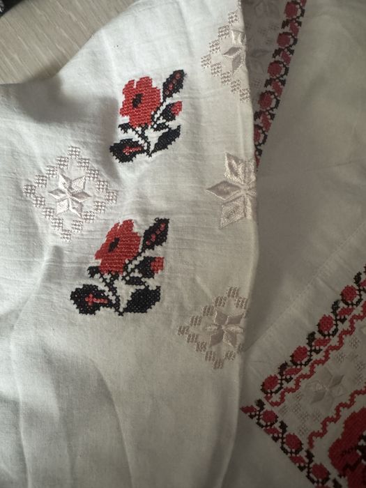 Вишиванка для дівчинки