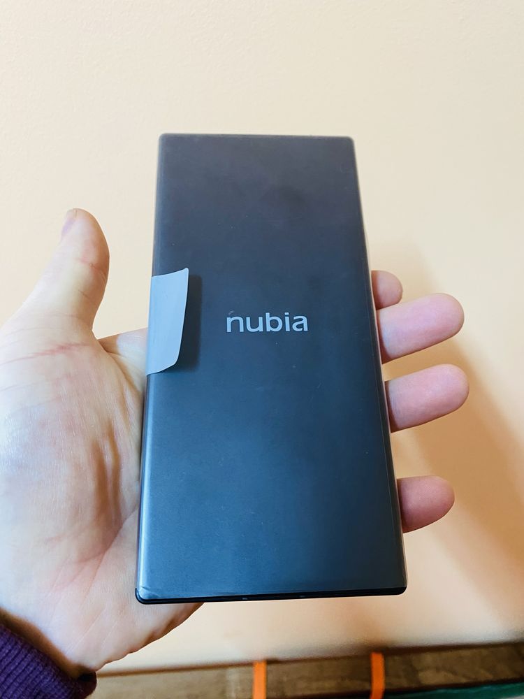 Нові! Nubia Z60 Ultra 12/256gb Є кількість без комплекту.