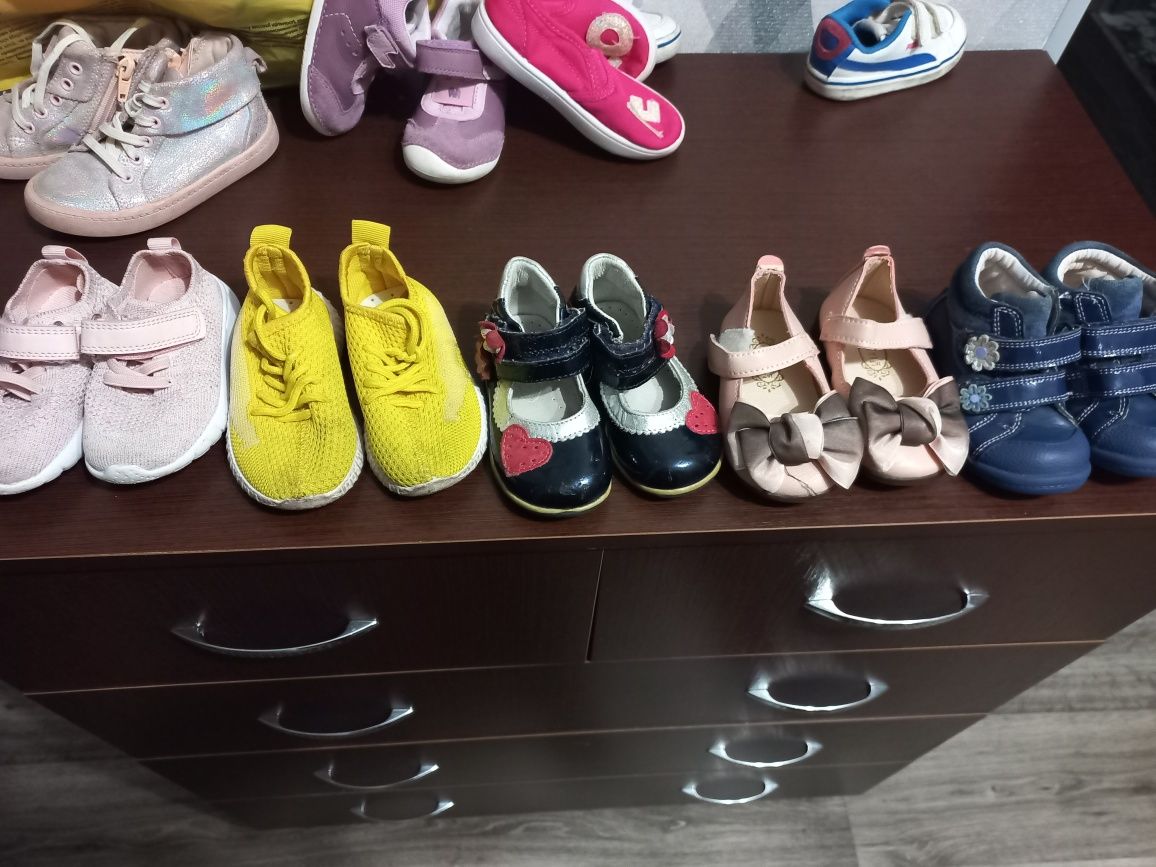 Обувь детская размер 19, 20, 21, 22 и 23 и 24