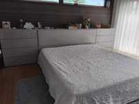 Cama de casal com cómoda