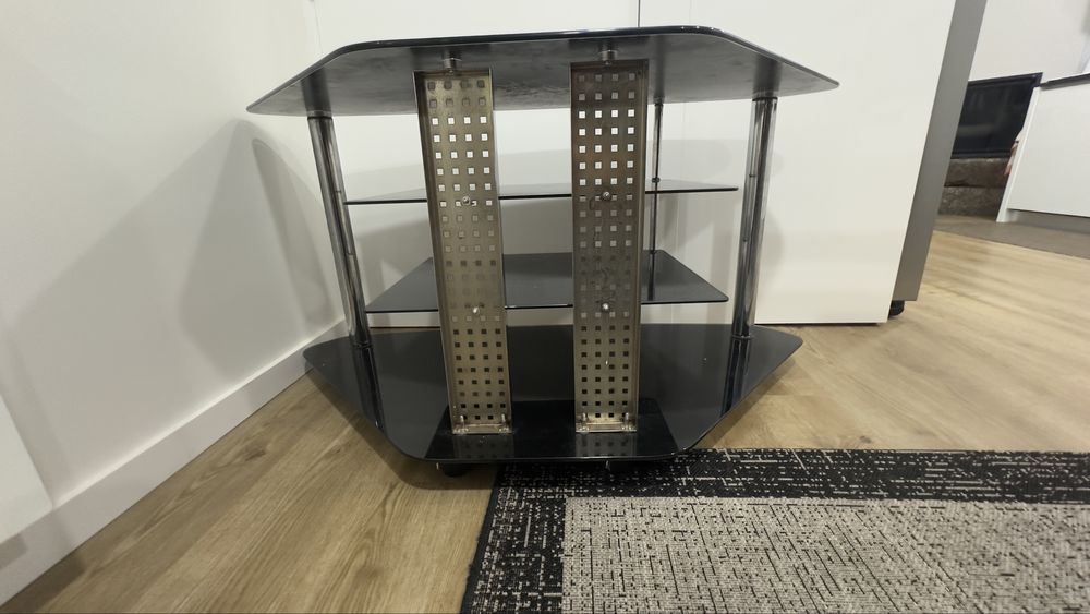 Movel de TV em canto