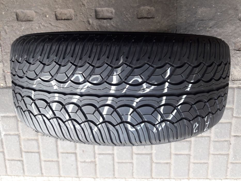 YOKOHAMA 265/50R20 111V , pojedyńcza opona letnia.