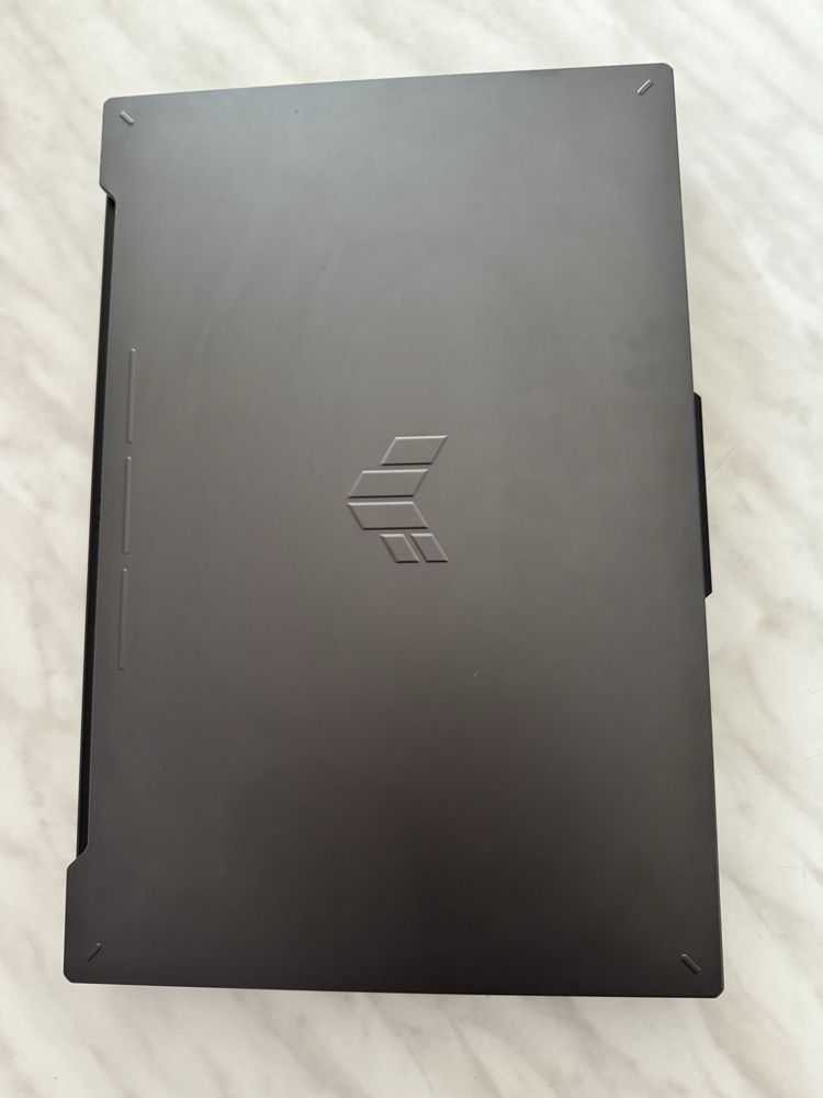 Продам ігровий ноутбук ASUS