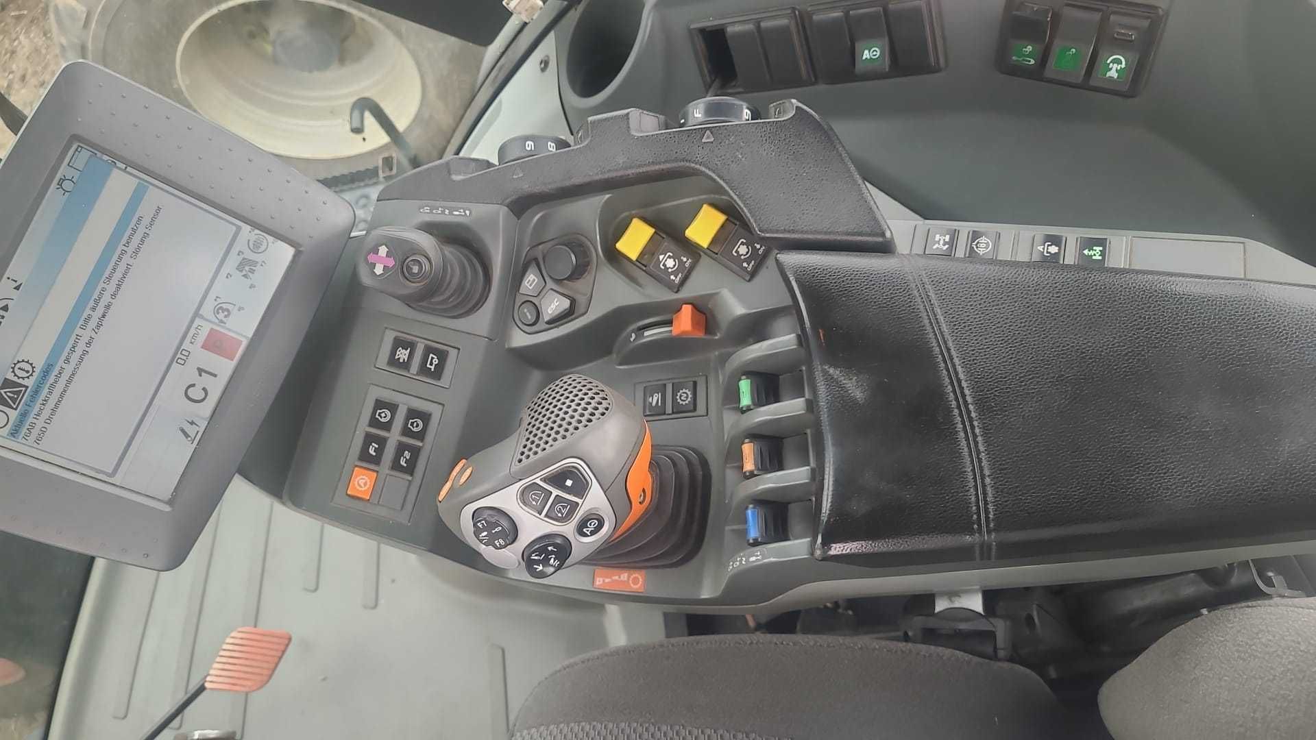 Cena 195 tyś PLN netto, Claas Axion 830, Hexashift, 2013 r.