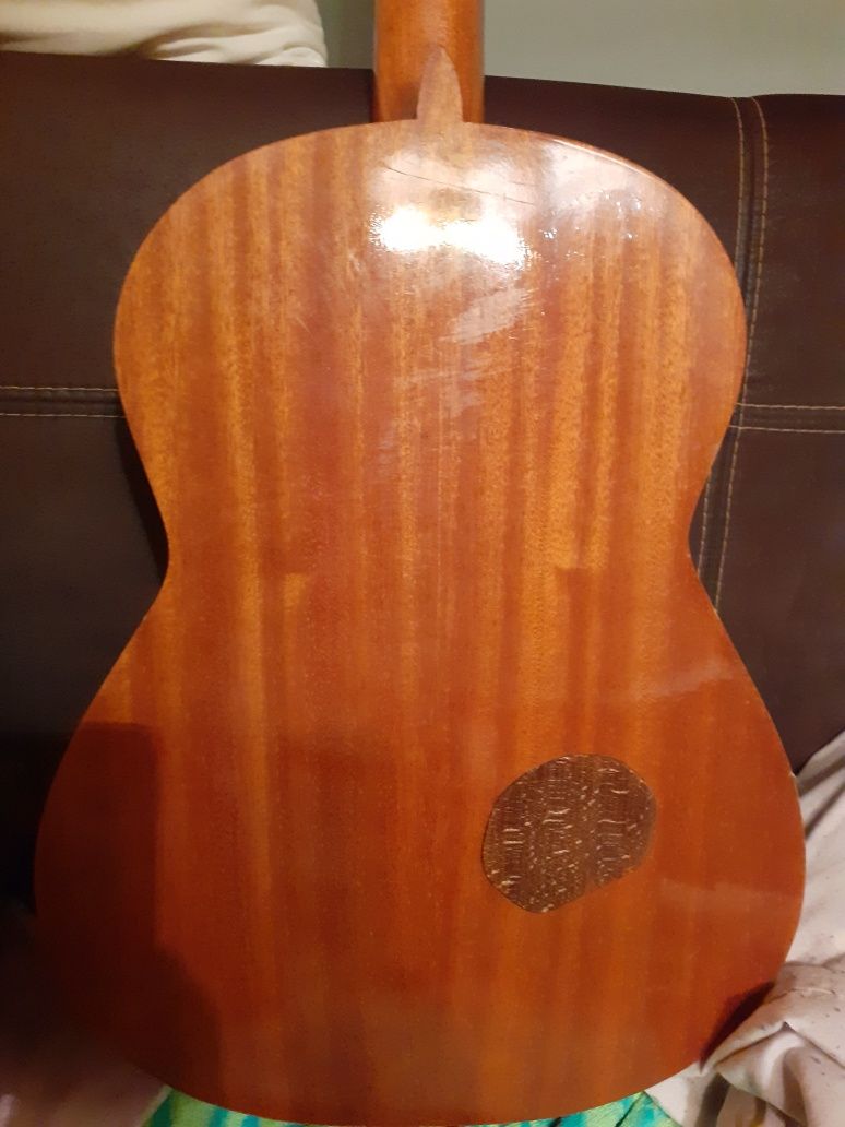 Gitara ALHAMBRA z 1978r. Idealna.