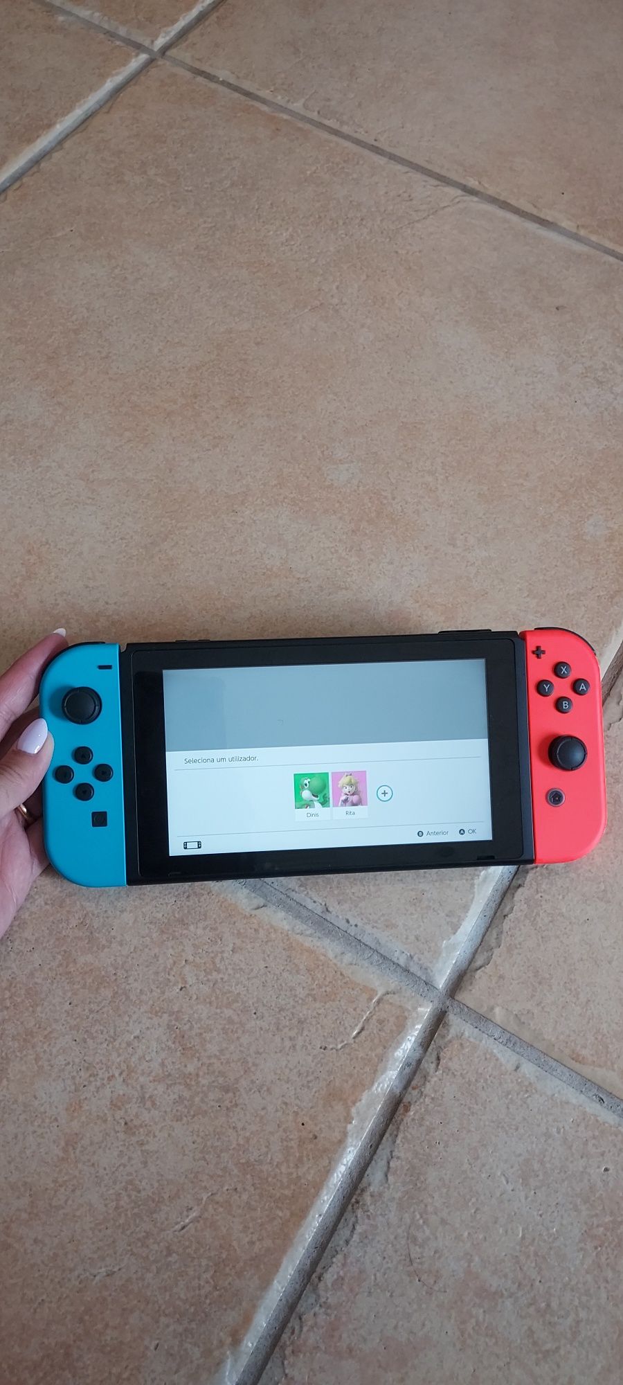 Nintendo Switch V2 como nova