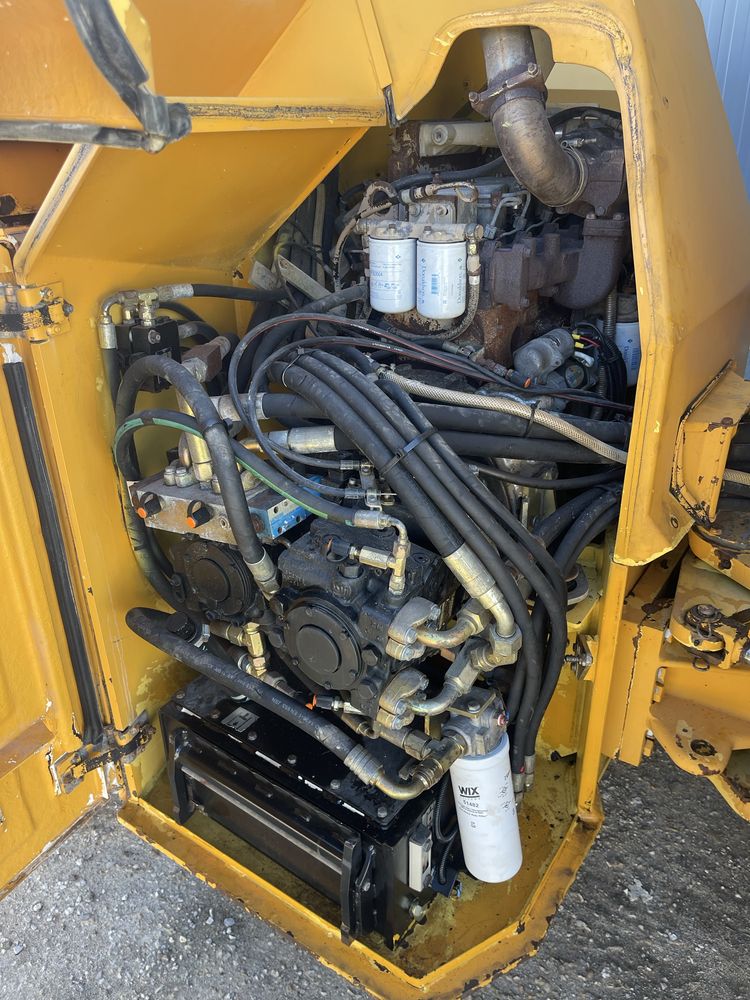 Cilindro compactador Dynapc cc422