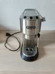 Máquina de Café DeLonghi Dedica EC 685