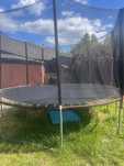 Sprzedam używaną trampolinę