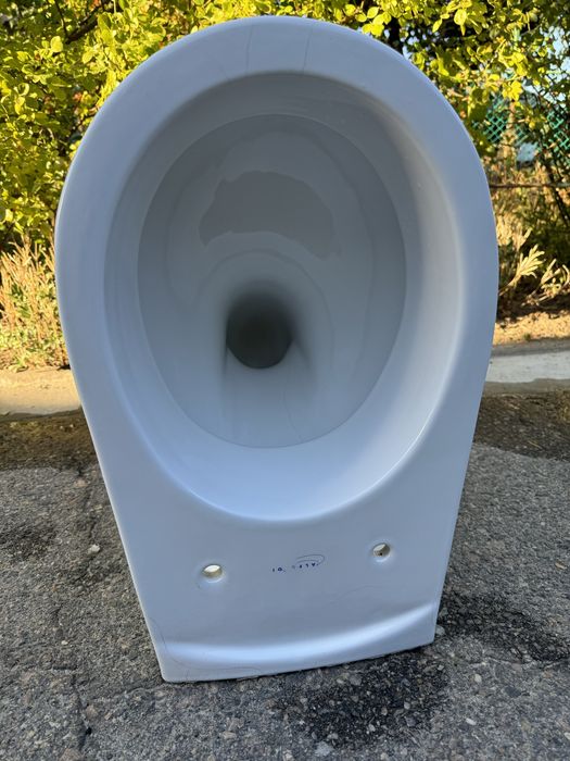 Унітаз підвісний alfoldi б/в для будівників