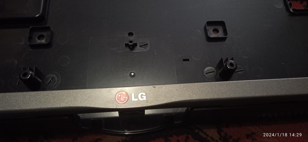 Телевізор lg 32 запчастини