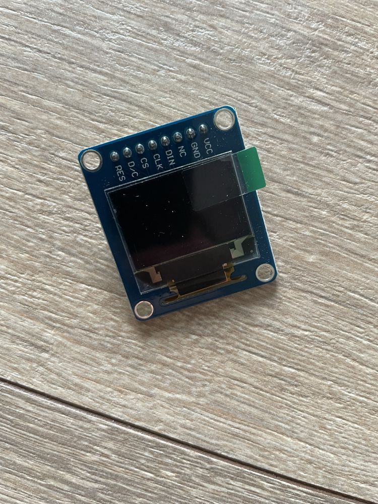 Wyświetlacz WaveShare 0.95inch RGB OLED (B)
