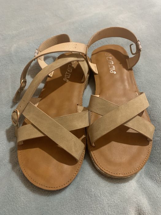 Босоніжки 38 розмір