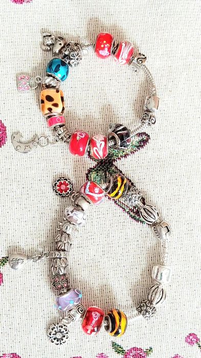 Pulseiras em prata (pandora)