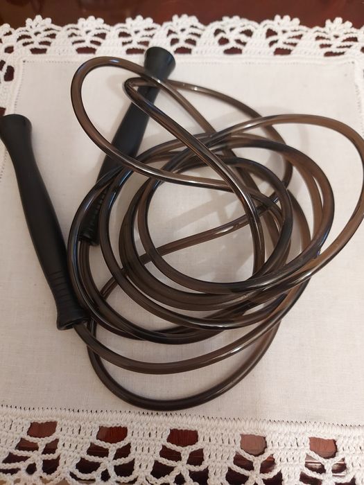 Corda de Saltar Cardio - Training 100 da Decathlon.