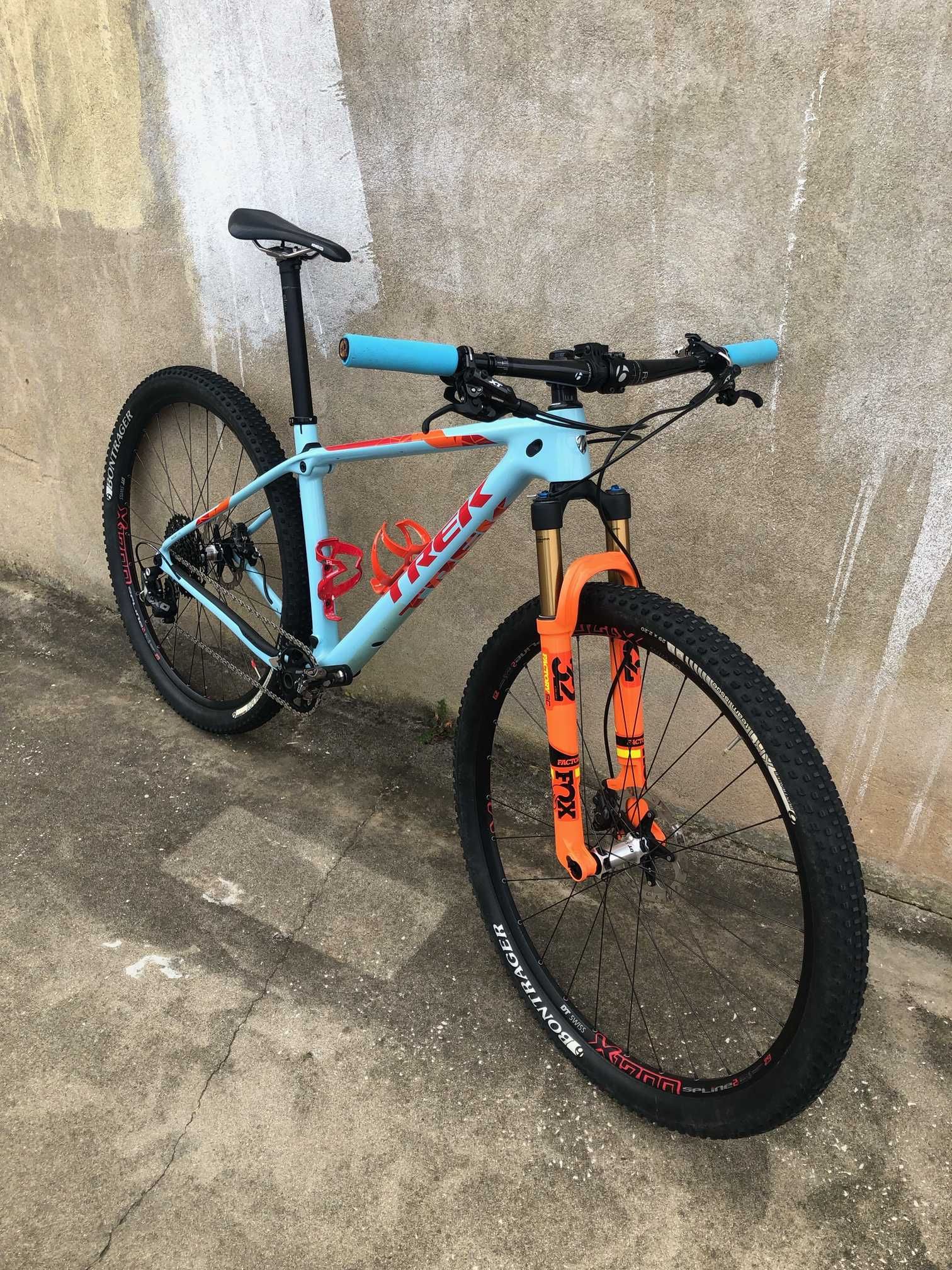 Bicicleta BTT Trek Pro Caliber