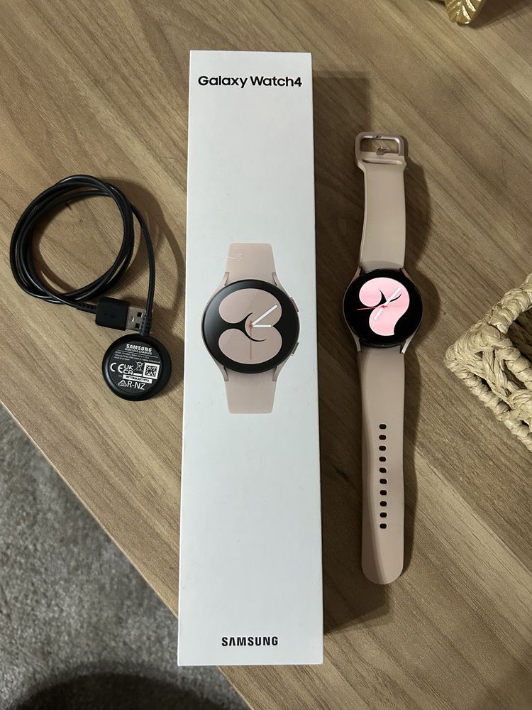 Samsung Galaxy Watch 4 Pink Gold SM-R860 40mm