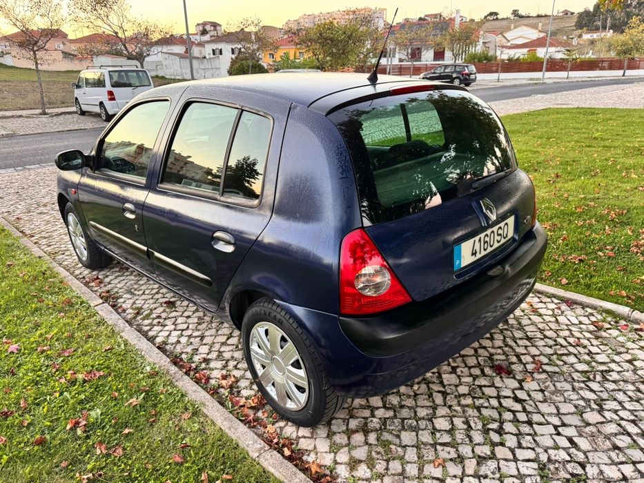 Renault clio ano 2001 so 170 mil km