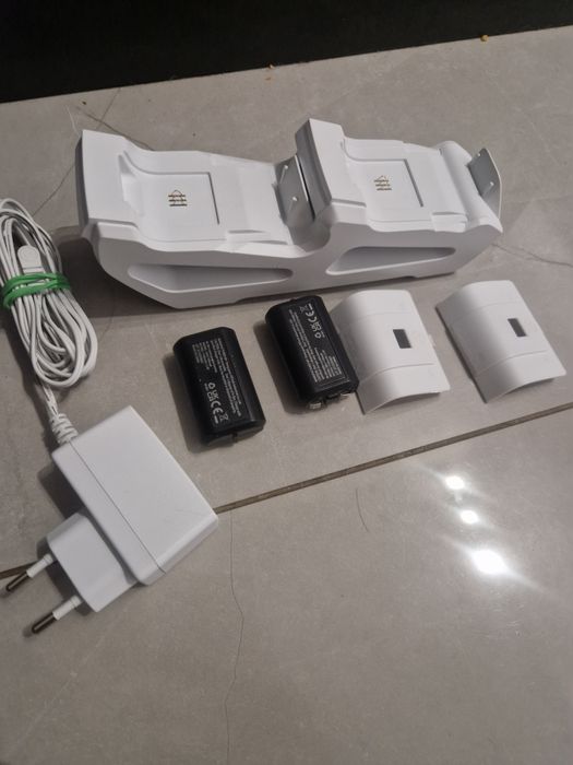 Ładowarka xbox series x series s pady