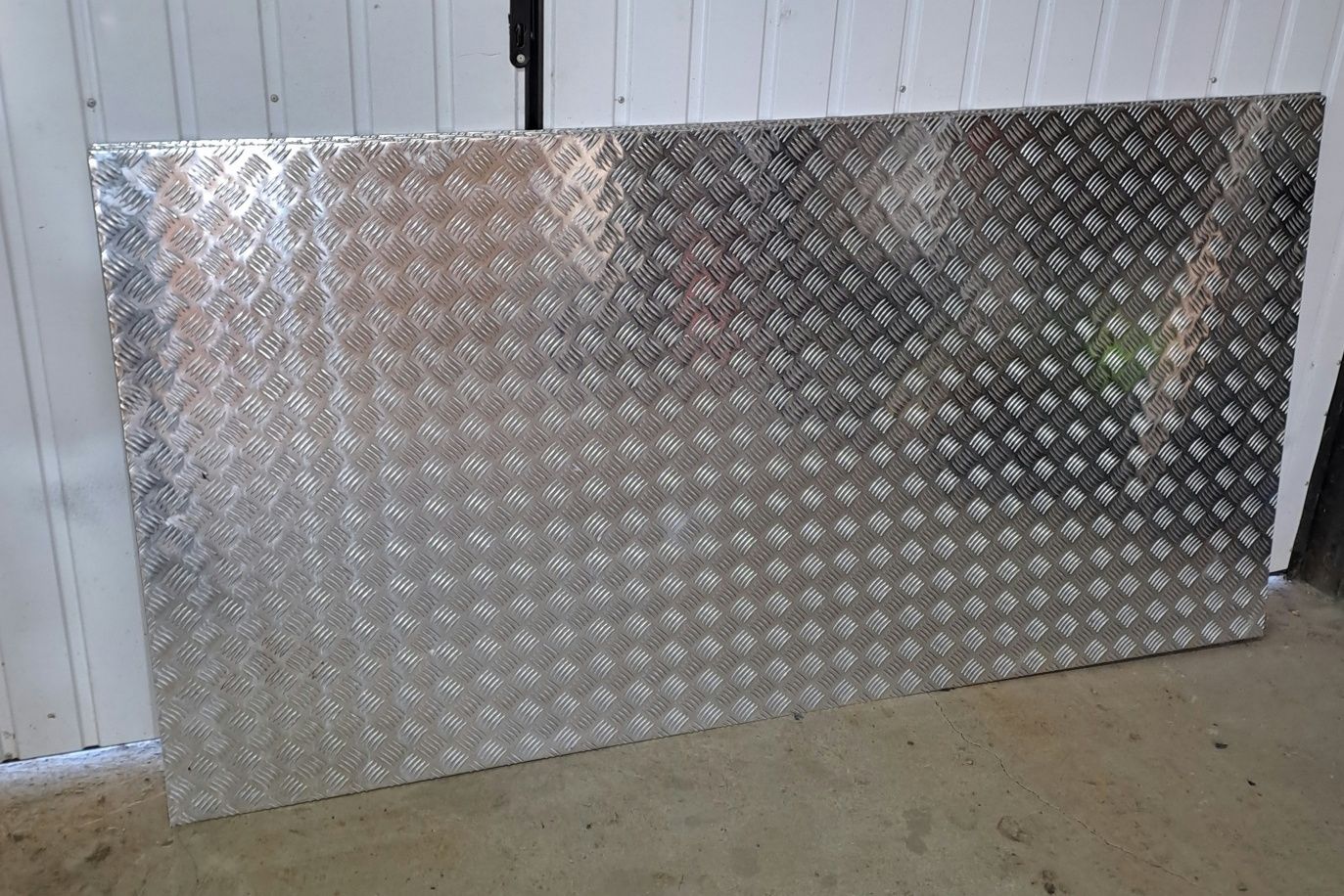 Aluminiowa blacha ryflowana 200x100x3 ryfel łezka NOWA