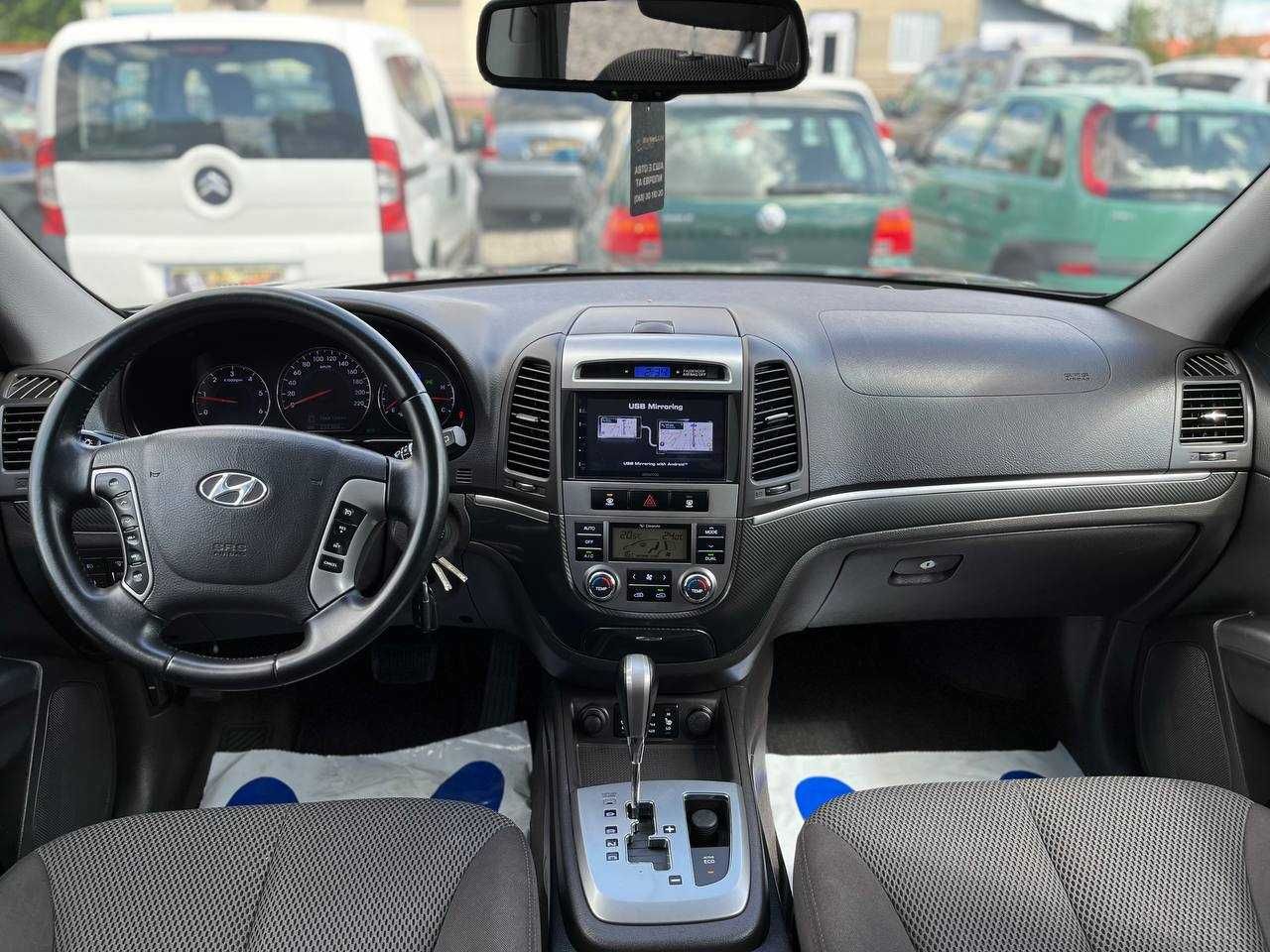 Hyundai Santa Fe 2010 2.2d Automat