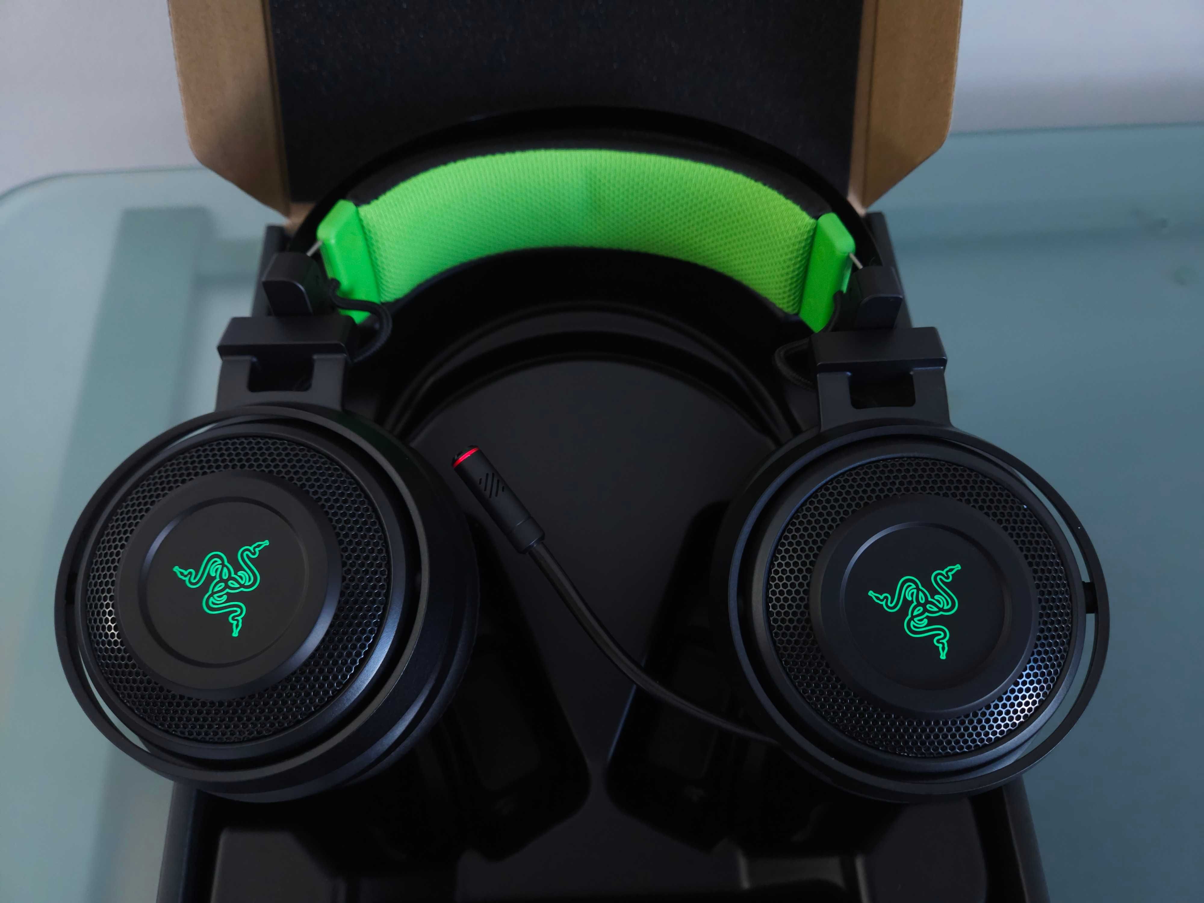 Razer Nari Ultimate for XBox One бездротова гарнітура