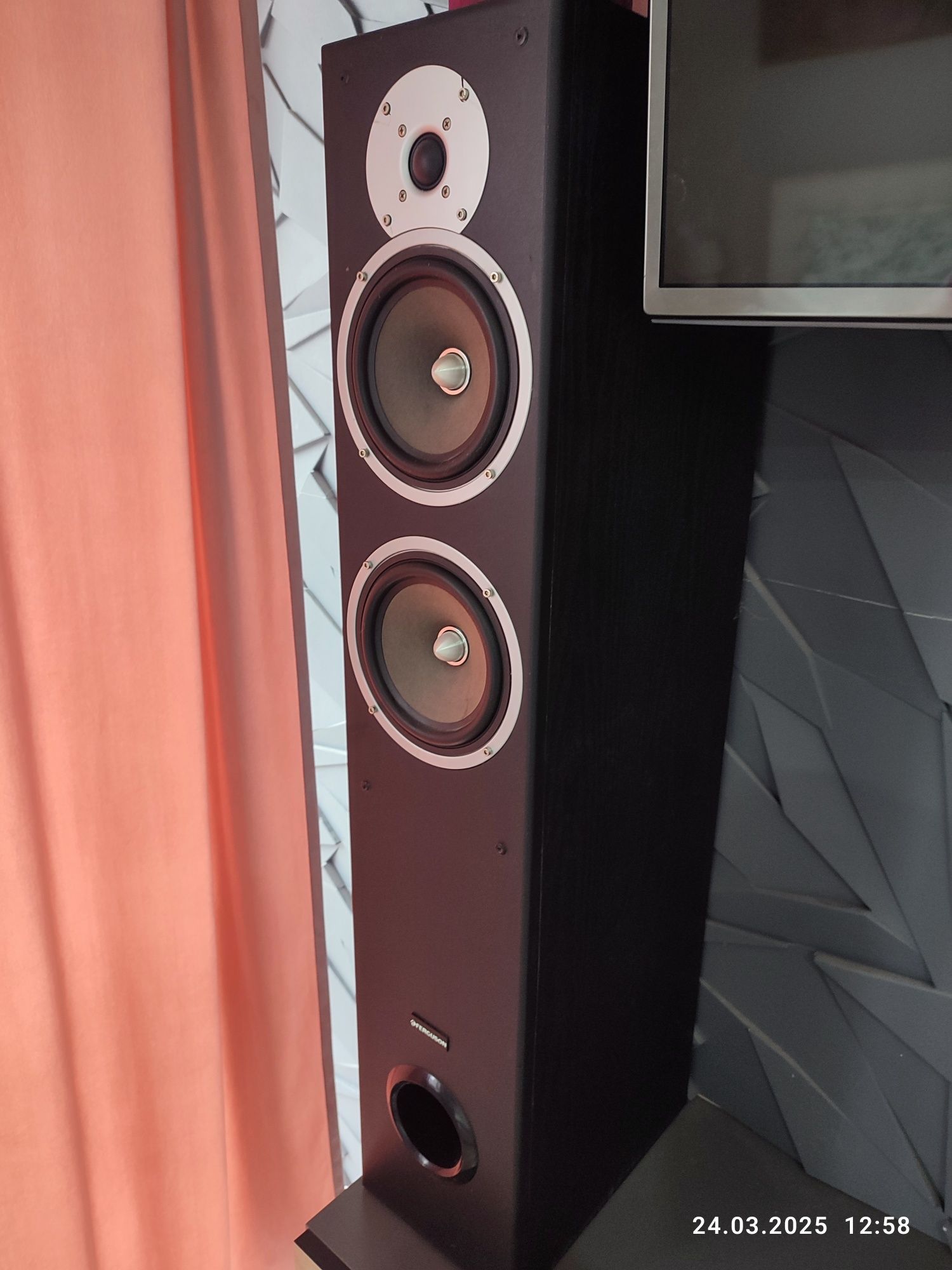 Denon AVR-2105 z głośnikami Ferguson