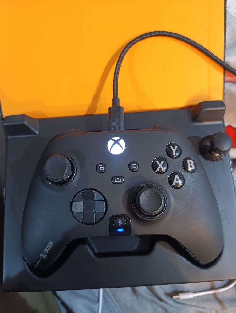SCUF Instinct Pro Performance Series bezprzewodowy kontroler Xbox