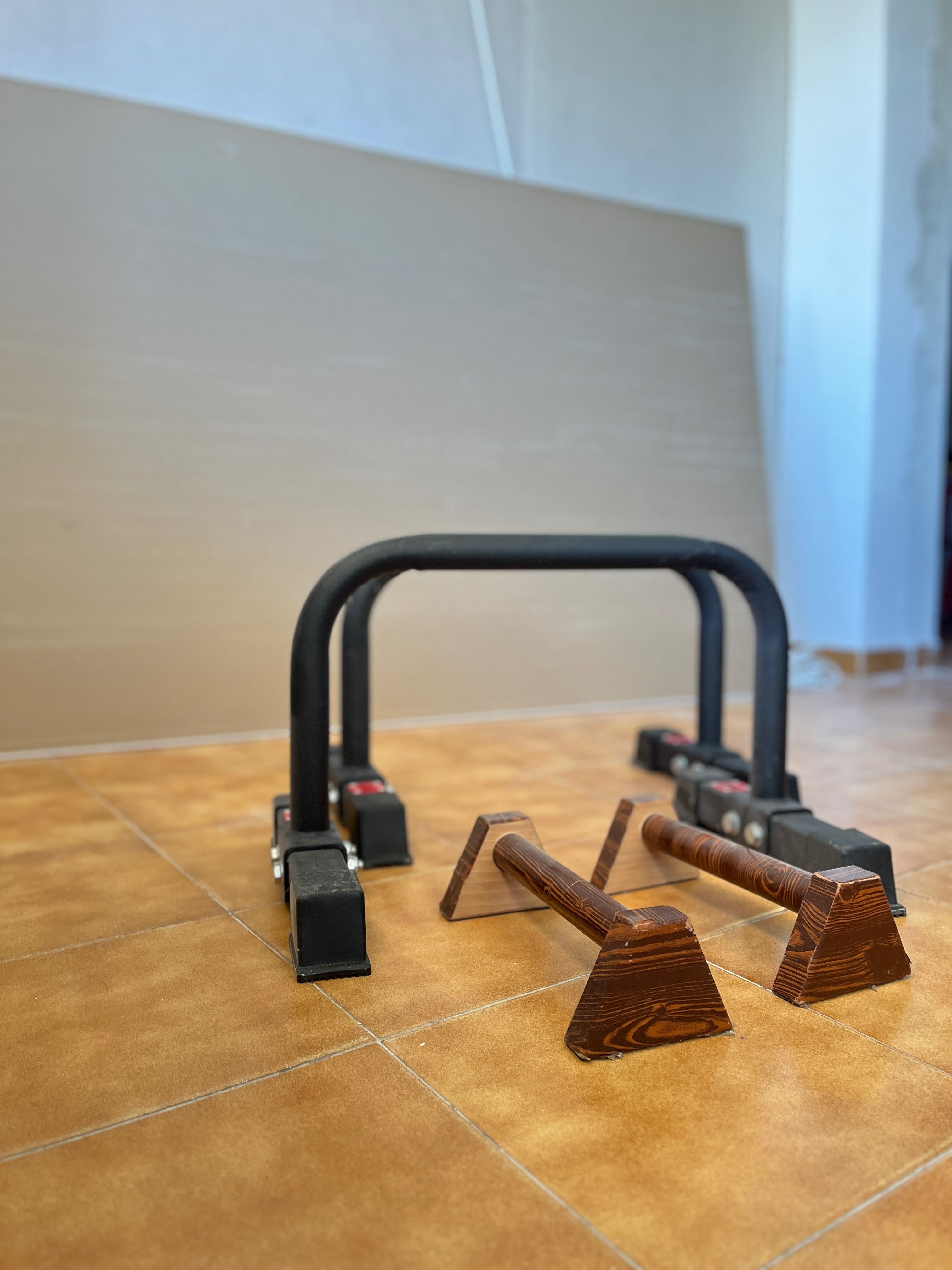 Paralelas treino calistenia/Casa