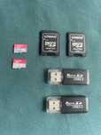 zestaw 2x 32GB micro SD 2x czytnik kart USB-A 2x adapter