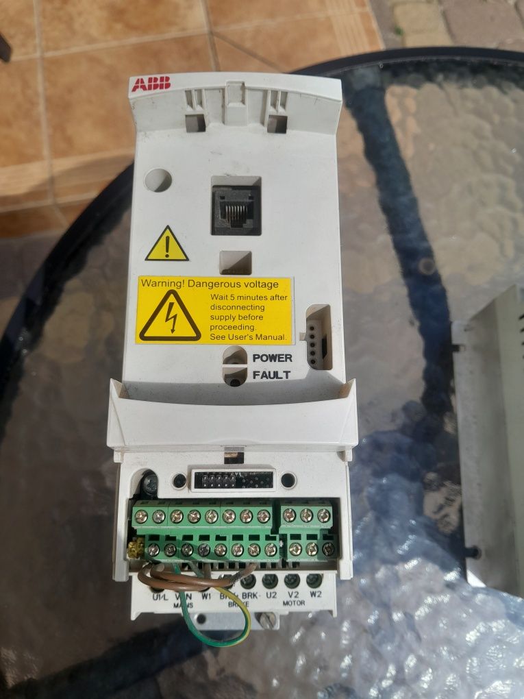 Falownik abb 2,2kw