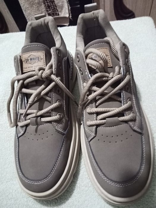 Продам чоловічі лофери