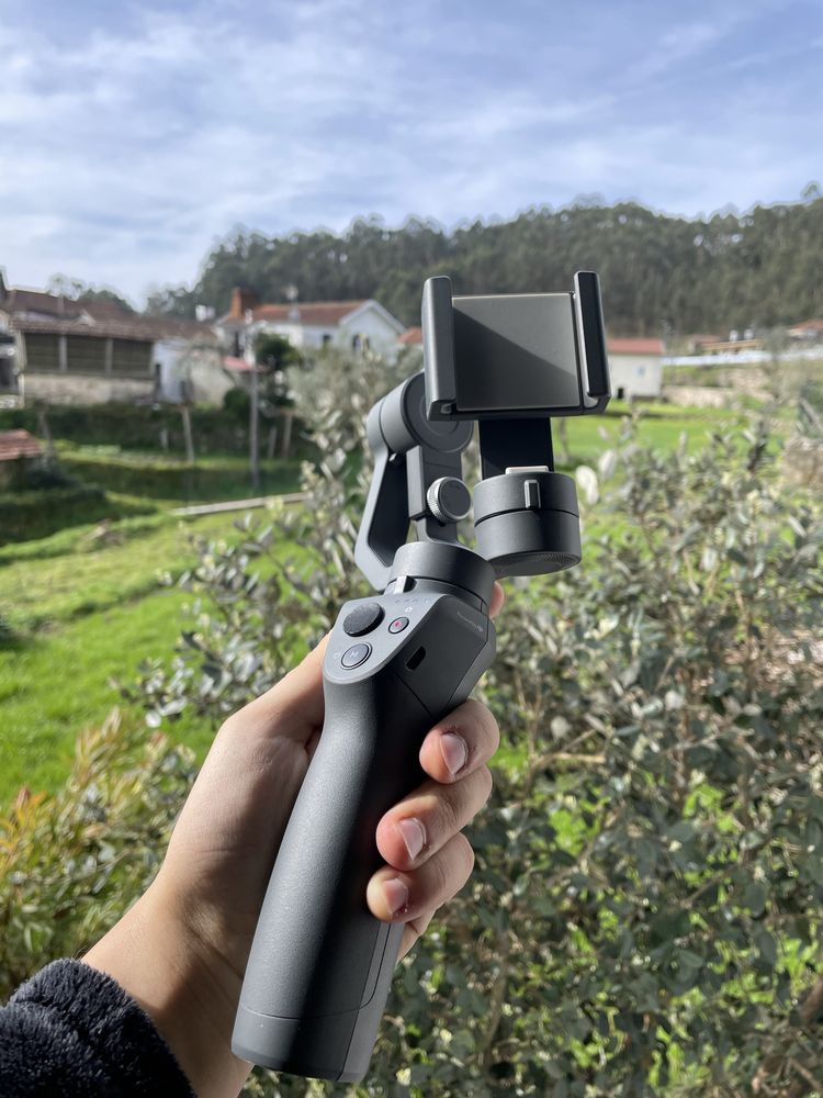 DJI Osmo Mobile 2