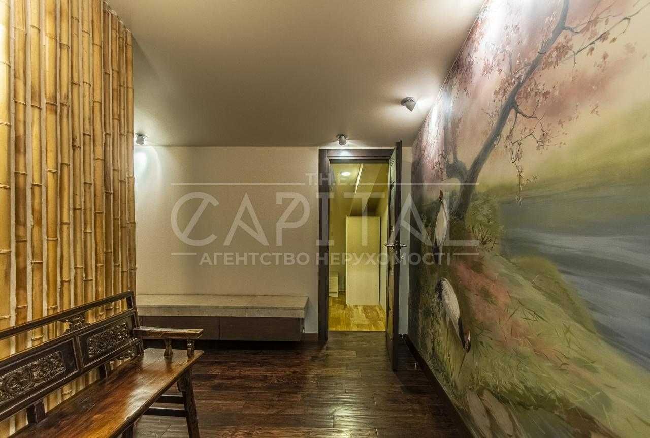 Японський пентхаус 230 м² з каміном, паркінгом і кінотеатром (Поділ)