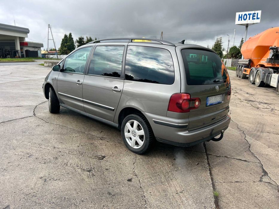 VW Sharan 1,9 TDI * automat * skóry * 188 tys. km *
