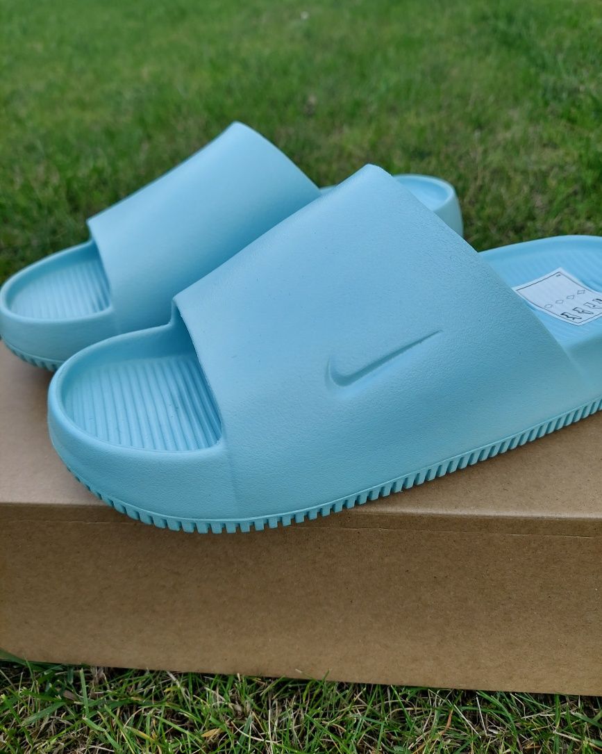 Klapki damskie Nike Calm Slide rozmiar 40.5