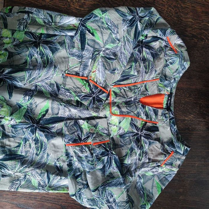 Monnari lekka bluzka wzorzysta tropical green rozm.S / 36