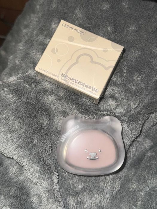 китайские румяна LEEMEMBER contour 02 новые запакованные